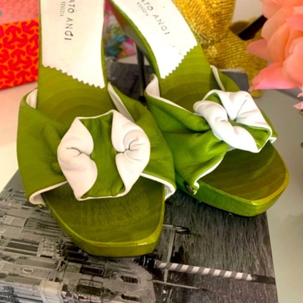 RENATO ANGI Green Butter Soft Leather 4' Metal Stilettos - Picture 4 of 10